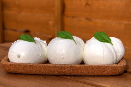 Leprino Foods to close its California facility in 2026.