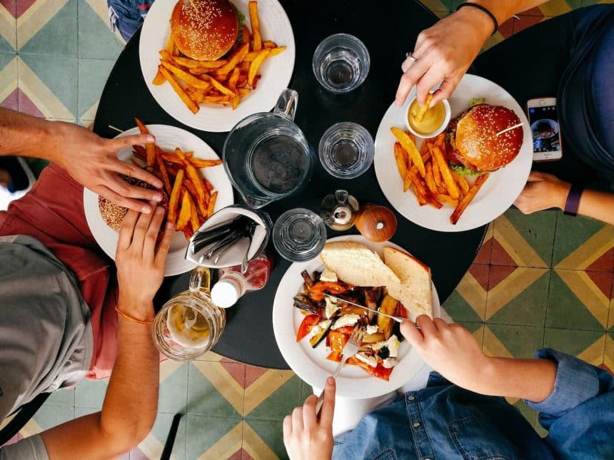 Yeanie's Burgers and Social to Open Second Location in West Roxbury