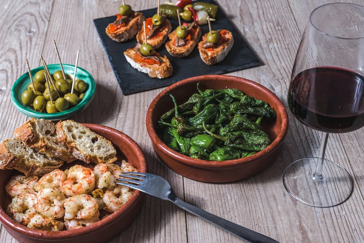 Tinto Y Tapas Restaurant & Latin Jazz Lounge to Debut Early Next Year