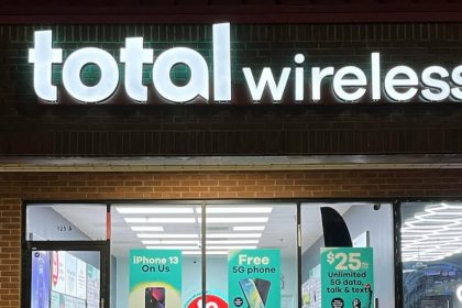 Victra's Total Wireless opens 300th store