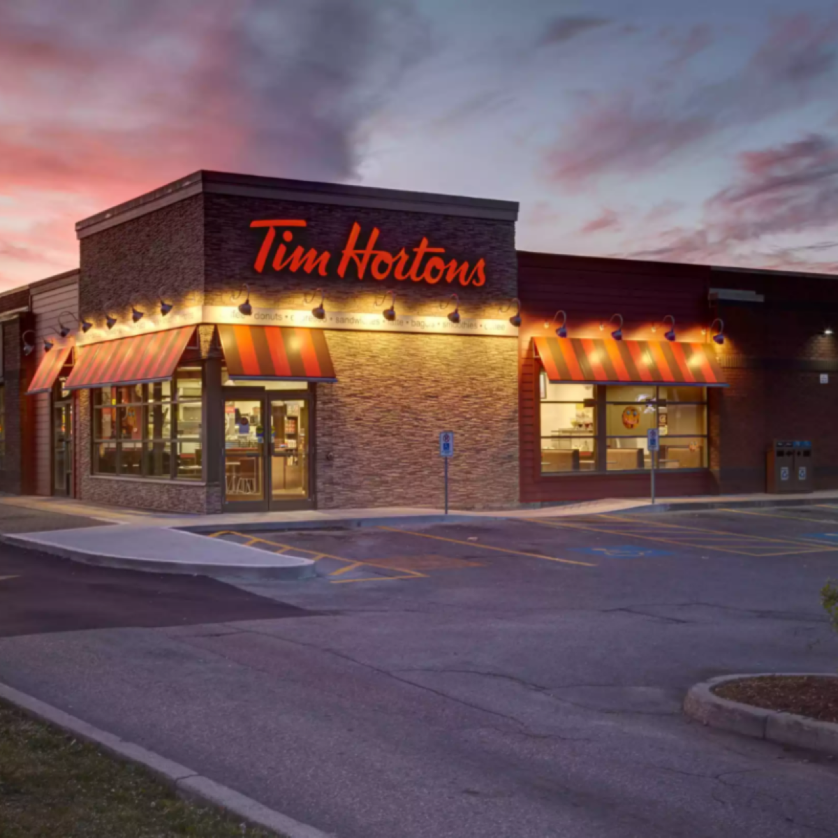 Beloved Canadian Doughtnut Shop Tim Hortons Eyes Orlando