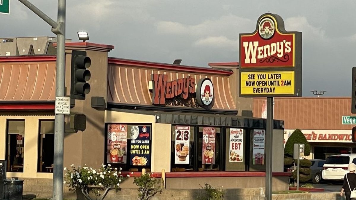 Wendy’s is offering 1-cent Jr Bacon Cheeseburgers on Dec. 30 to celebrate National Bacon Day, available through the Wendy’s app.