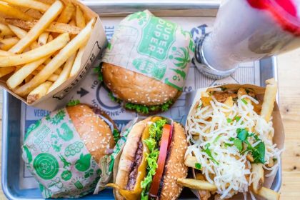 Super Duper Burgers Coming to Union Square Cafe