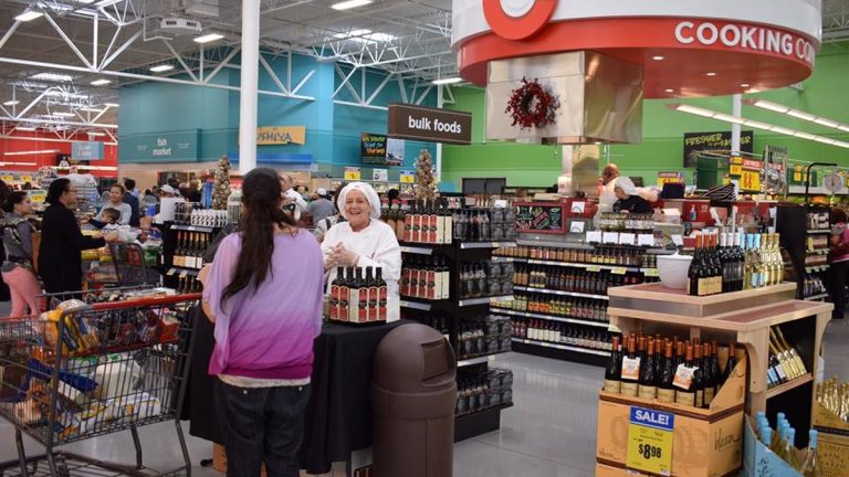 This Regional Grocery Chain Is the Best in the U.S. (Not Walmart or Kroger)