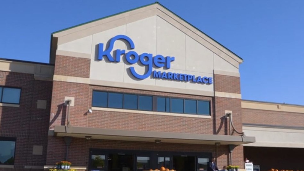Kroger introduces new program to make healthy food more accessible.