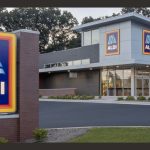 ALDI US' storefront image