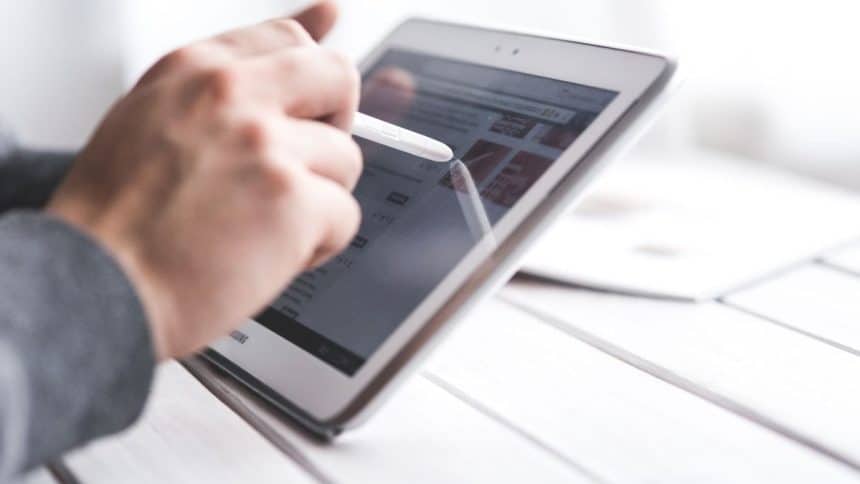 The move is being described as part of the final phase of a multi-year go-to-market transformation (GMT) tied to its cloud platform and AI capabilities.​