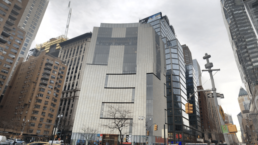 Bar Space In Midtown West Receiving New Operators
