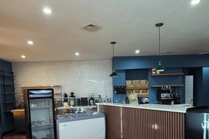 Centre Squeeze Bringing Fresh Juices and Greek Iced Coffee to West Roxbury