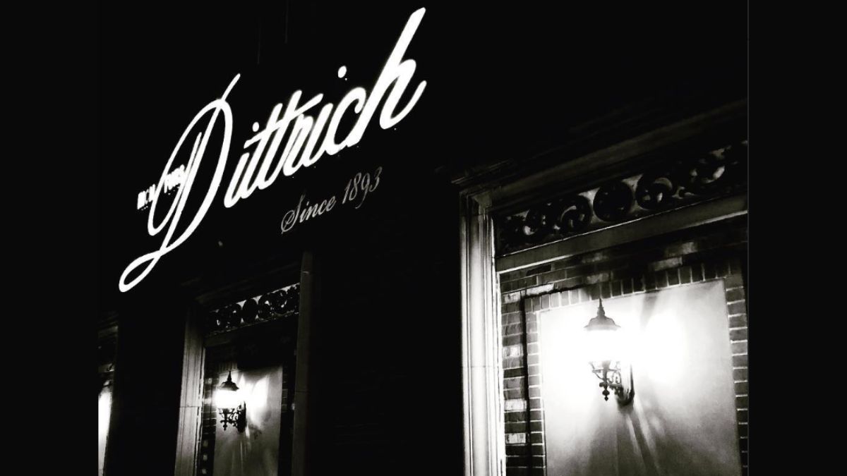 Dittrich Furs, a luxurious fur apparel retail store's front image