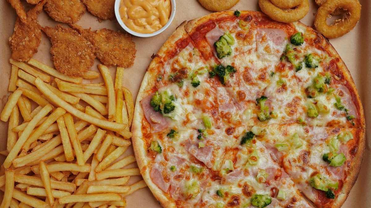 ​FAT Brands Inc. has entered into a voluntary bankruptcy process.