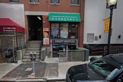 Golden Crust Bakery to Replace Sweet Waffles + Boba in Boston's Chinatown
