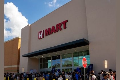 ​Here is a storefront image of H Mart.