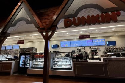 Hotel Dunkin’ Donuts to be Renovated