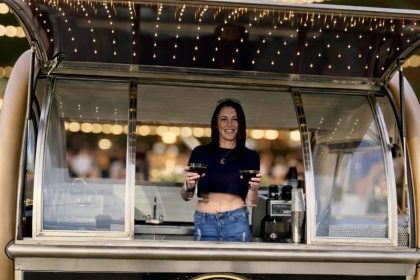 Coffee and Bar, New Mobile Cart, to Open it Services to the Valley This Spring