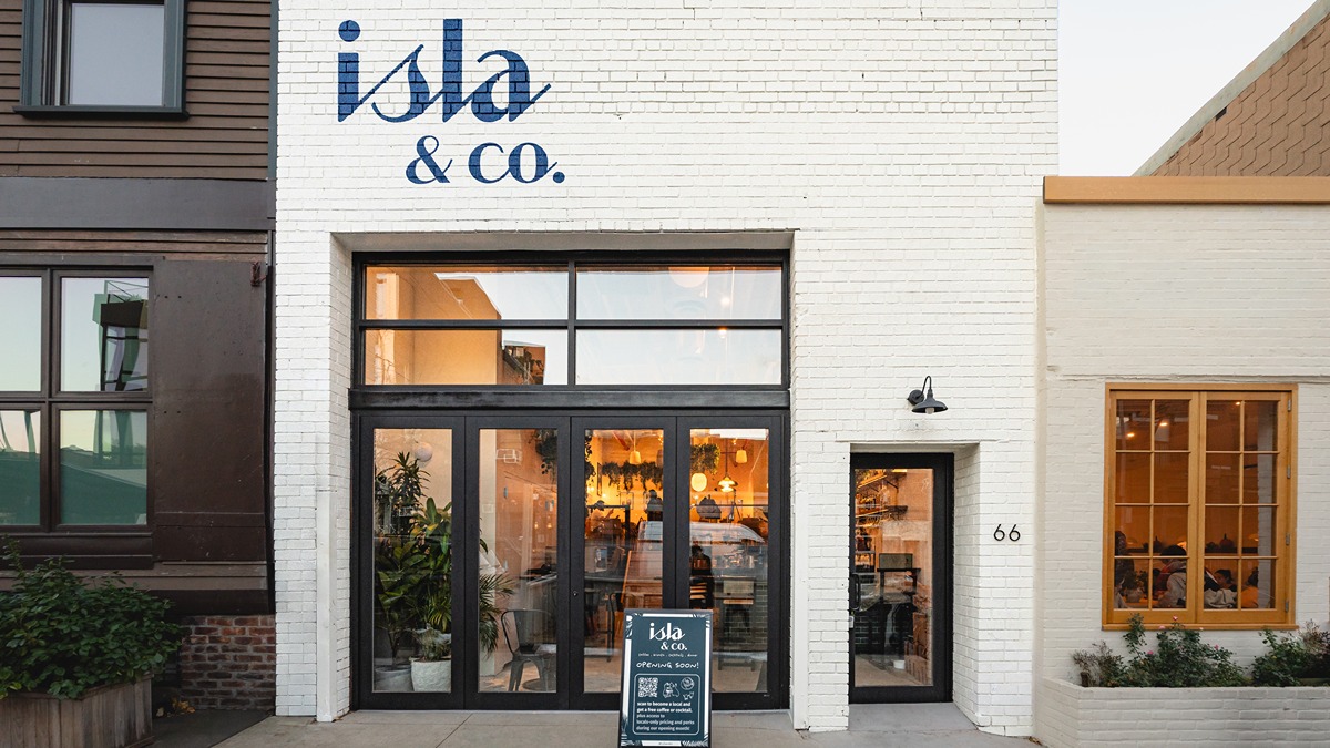 Isla & Co opened new location in Williamsburg, New York.