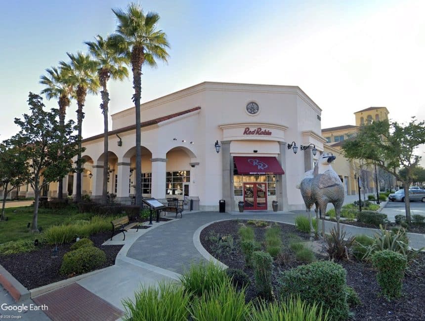 Journey to the Dumpling to Replace Red Robin at Folsom’s Palladio