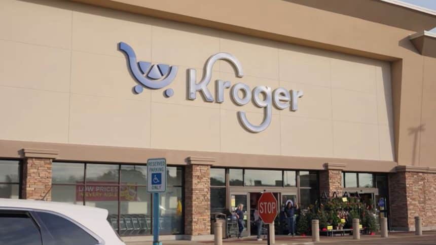 The prominent retail giant attempts to simplify and transform the way customers shop and eat through the newly integrated meal and shopping assistant.​