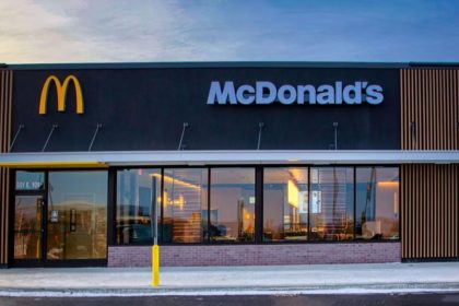 McDonald’s storefront image