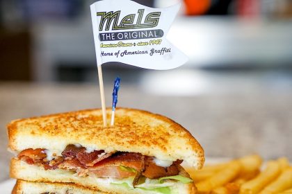 Mels Diner Express Proposed for Former Subway Space Near Aggie Square