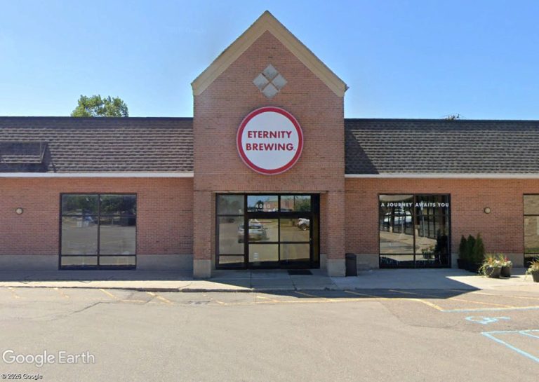 Dogs Set to Thrive at New Cafe, Bakery and Dog Park Opening in Howell