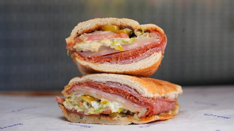 Snarf’s Sandwiches Expanding in the Metro