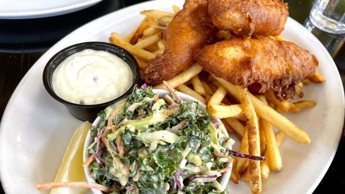 Squat Gobble's Fish and Chips image