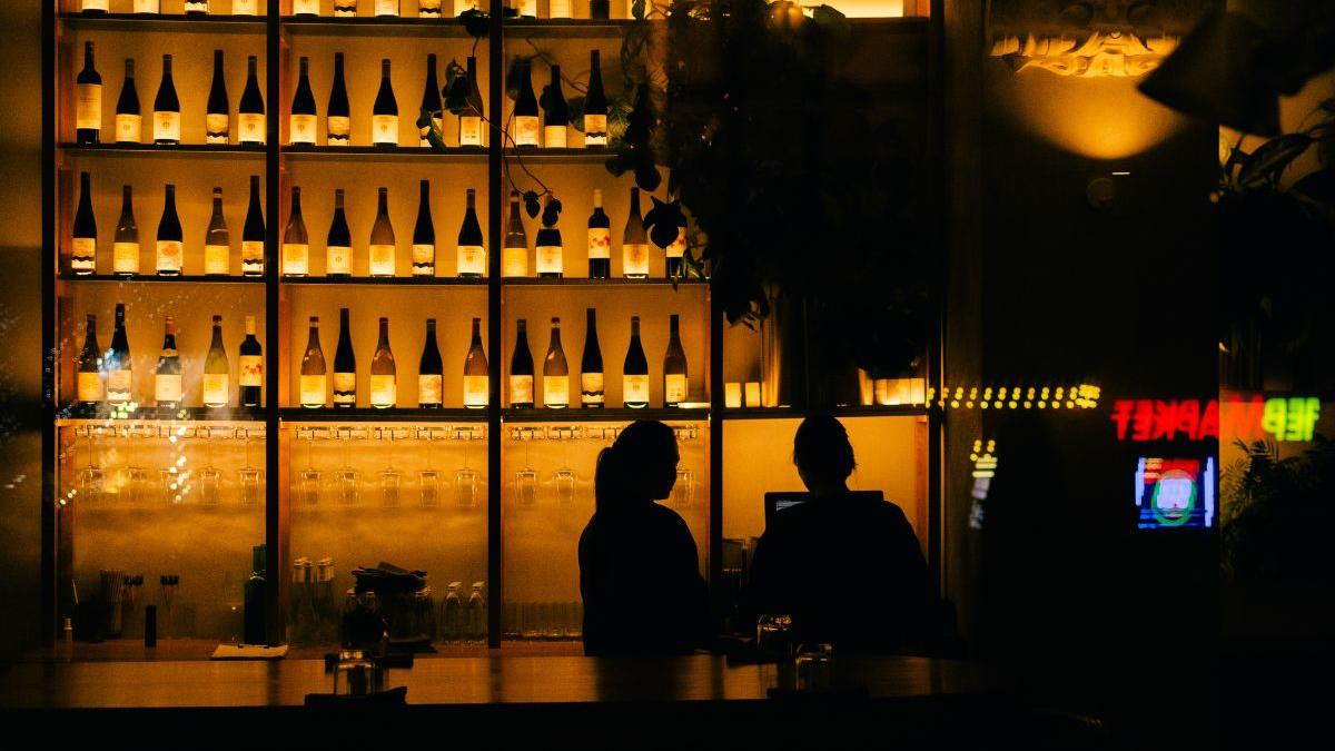 The broader impact is on restaurant and bar operators across the country, as menus take a hit alongside shifts in distributor contracts and related operational challenges.​