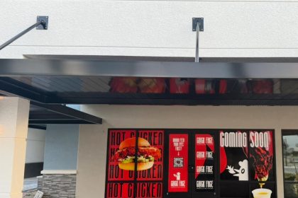 Cluck Face Nashville Hot Chicken Opening in Wellington