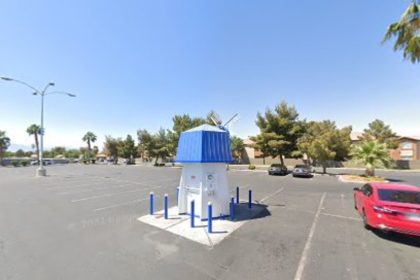 Casa De Pizza and Wings to Open Along Nellis Blvd. This Spring