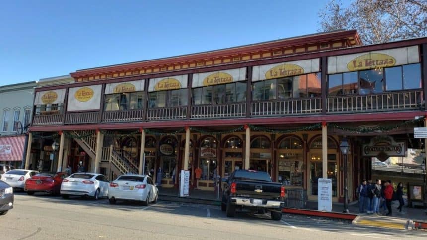 The eatery was cited for several health code violations, which resulted in it receiving a yellow placard.