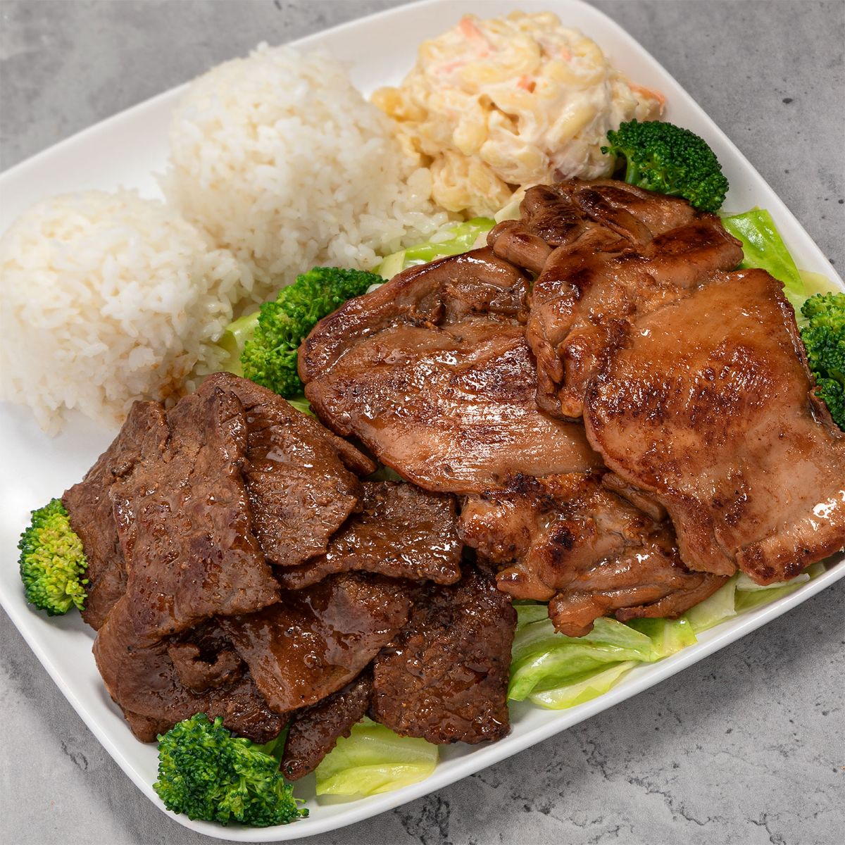 Ono Hawaiian BBQ Opening at Mesa's East Gate Plaza