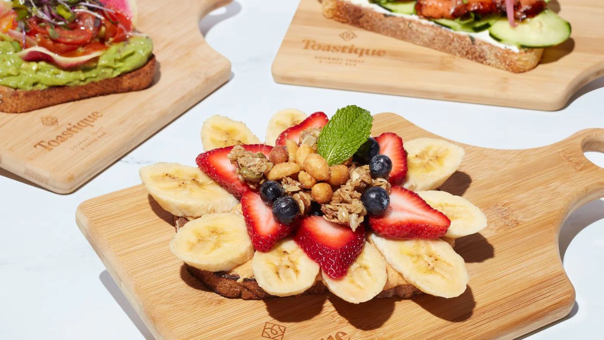 The South Park spot signifies the brand’s latest step into a major urban market as it brings bowls, juices, and coffee to the neighborhood.