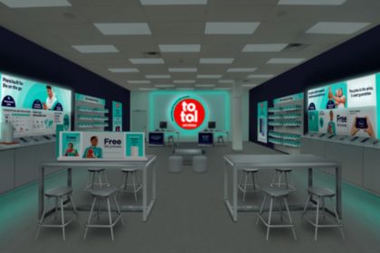 The company is hosting a free community event to celebrate the opening of its 2,000th exclusive store location in Brooklyn, New York