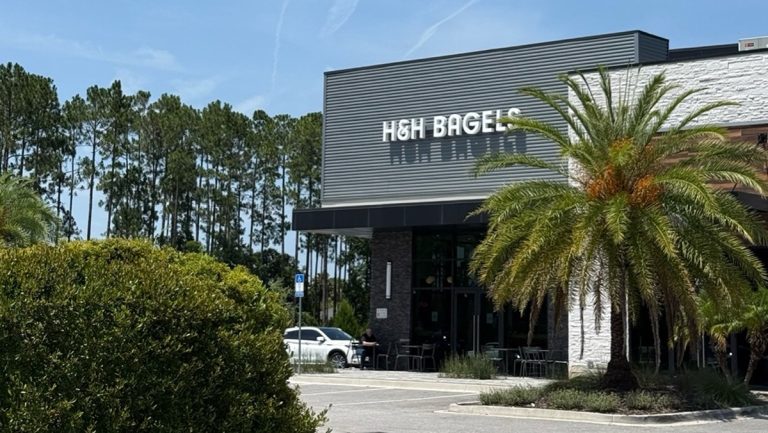 An Iconic NYC Bagel Brand Is Expanding to Jacksonville