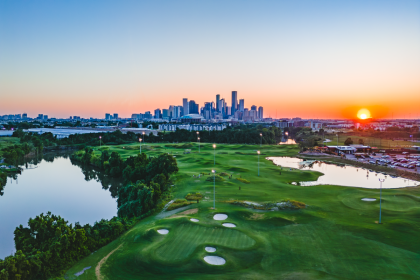 The Team Behind the Rustic Introduces Birdies Icehouse with Expansive Event Space and Skyline Sunset Views at East River