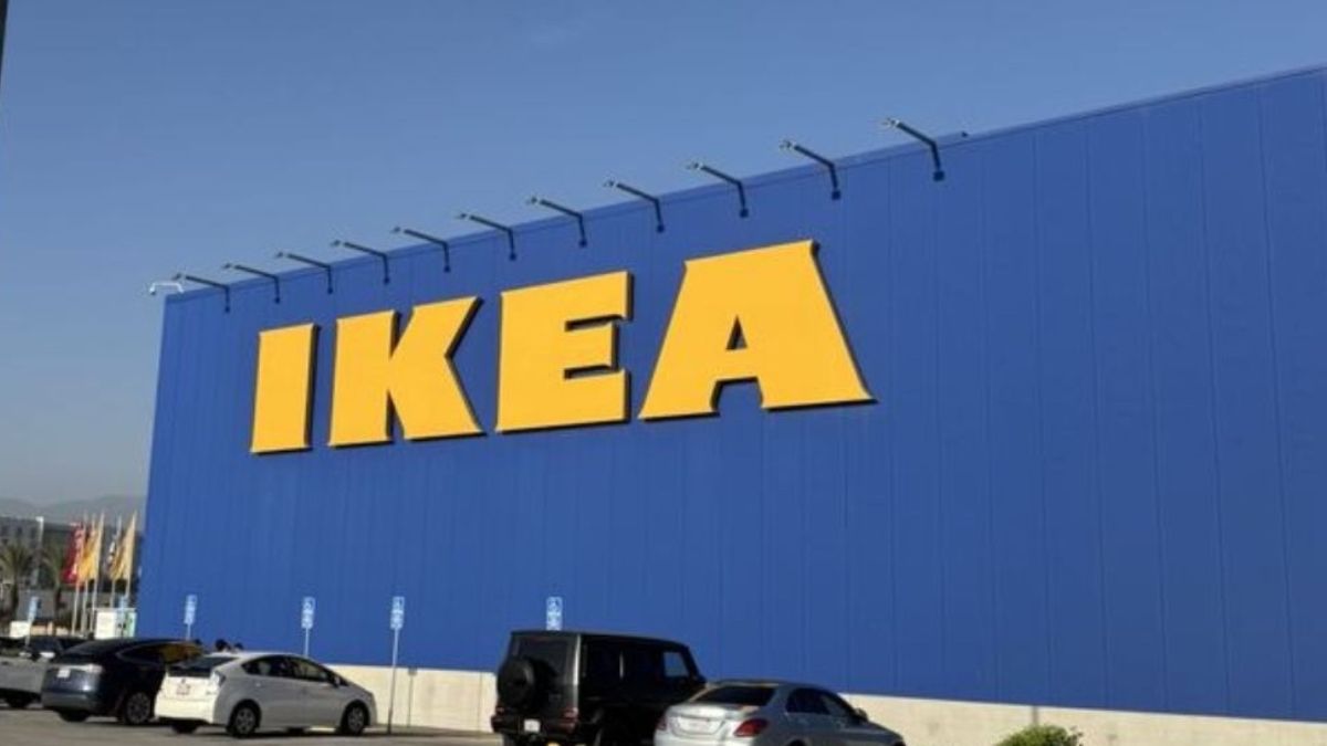 IKEA storefront image