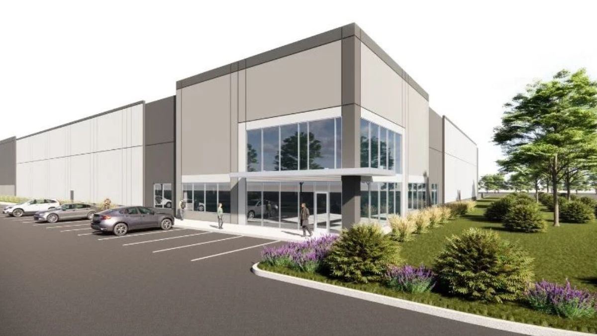 The package also includes a joint venture from a confidential partner alongside a construction loan from First Horizon Bank.​