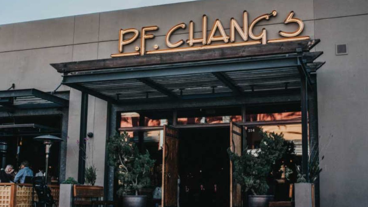 P.F. Chang's storefront