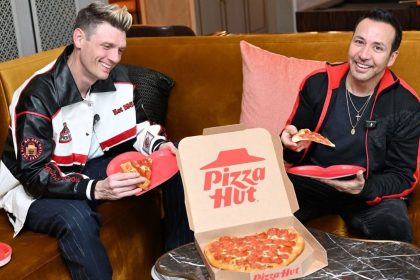 Nick Carter and Howie Dorough and Pizza Hut pizza