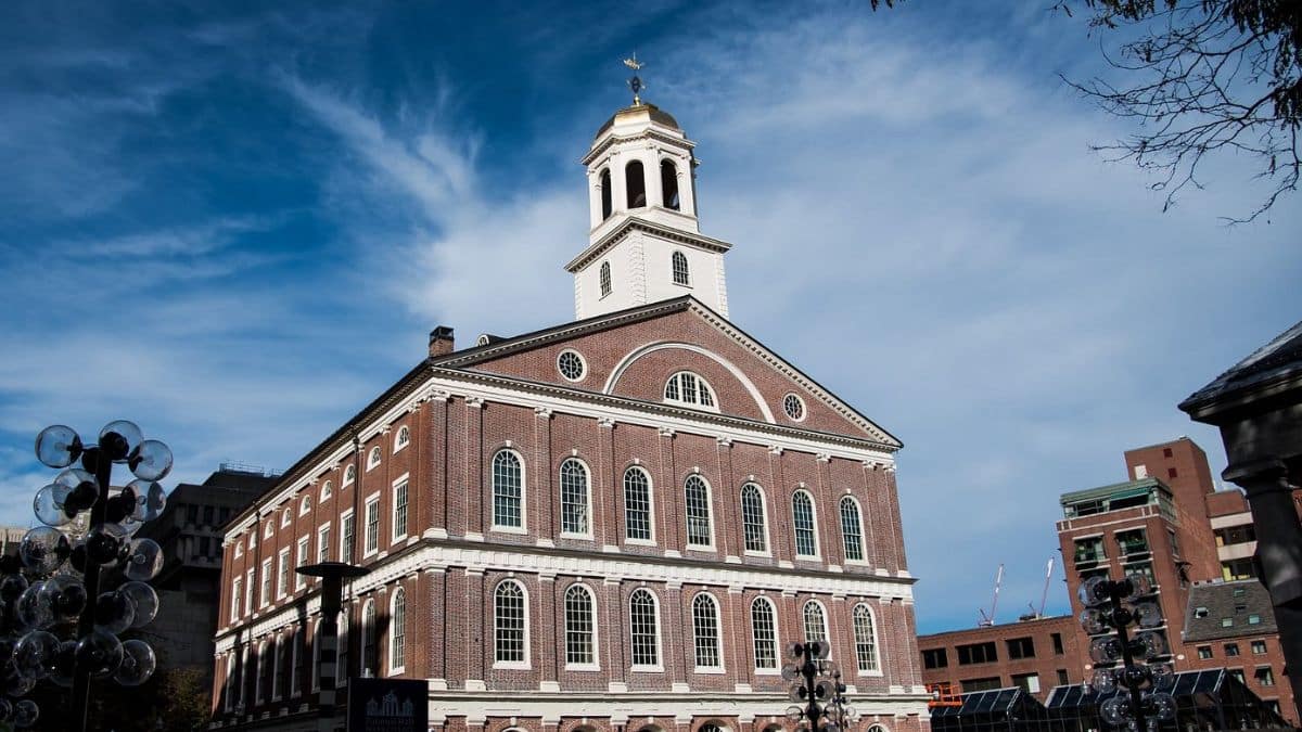Boston's Quincy Market image