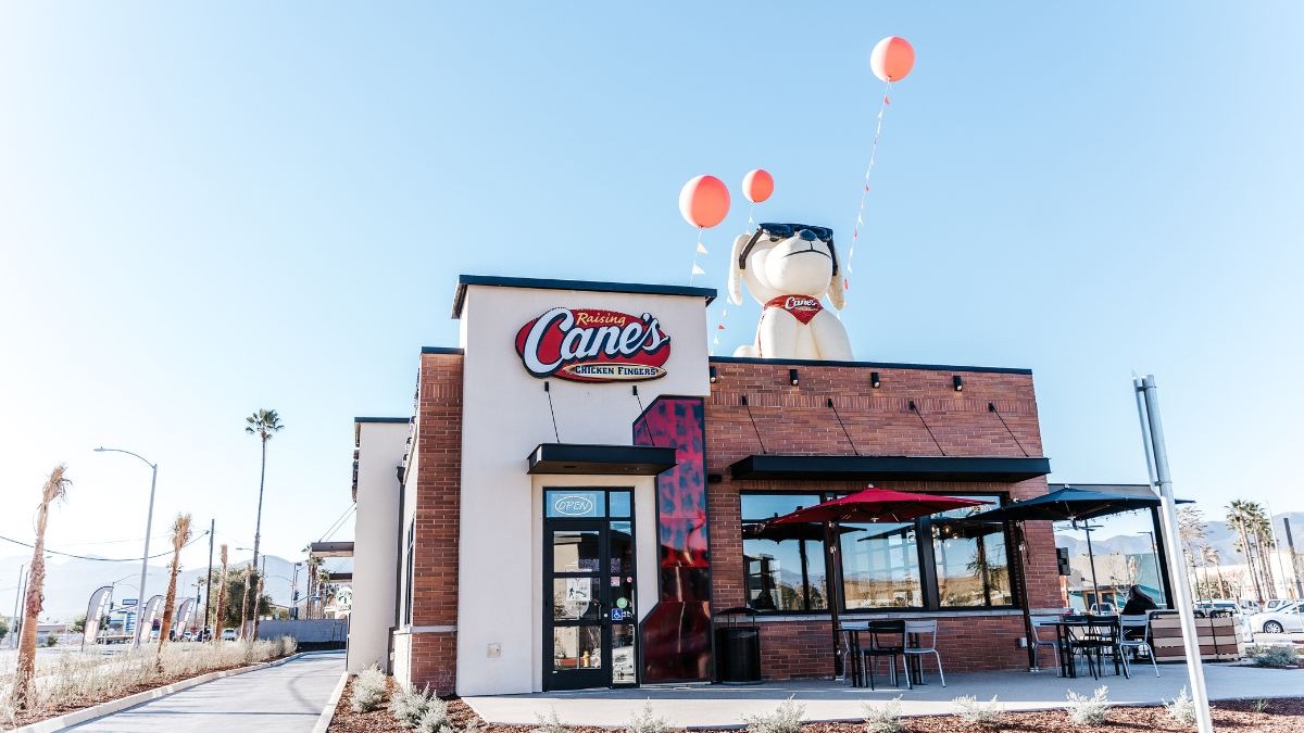 Raising Cane’s is slated to open its new Coral Way restaurant in Miami on February 3rd, with a high-energy grand opening celebration and giveaways. 