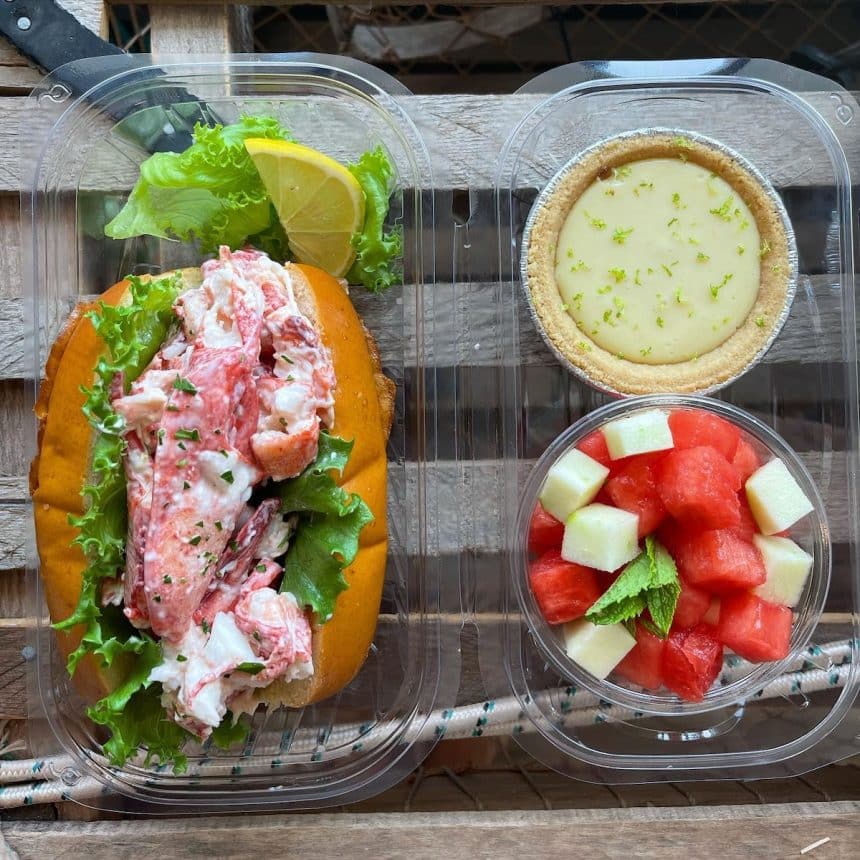 Salty Days Fish Co. Expanding to The Shops at Oceans Gate in Marshfield