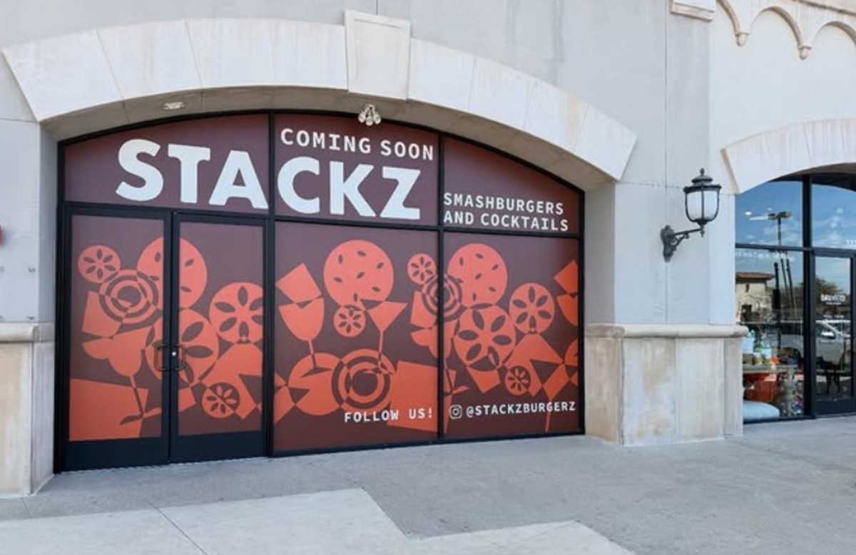Stackz Smash Burgers & Cocktails Headed to Frisco
