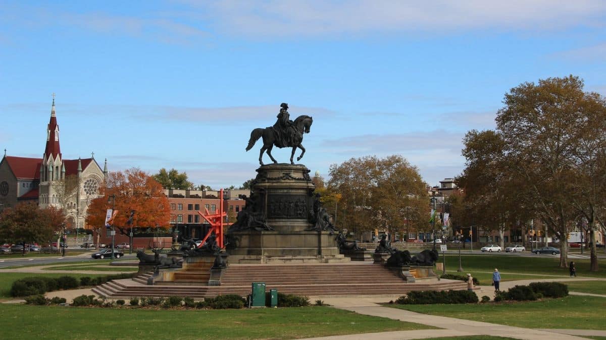 Philadelphia Washington Monument image