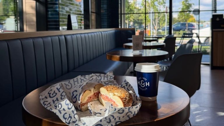 New York Bagel Chain to Open First Miami Location in Pinecrest