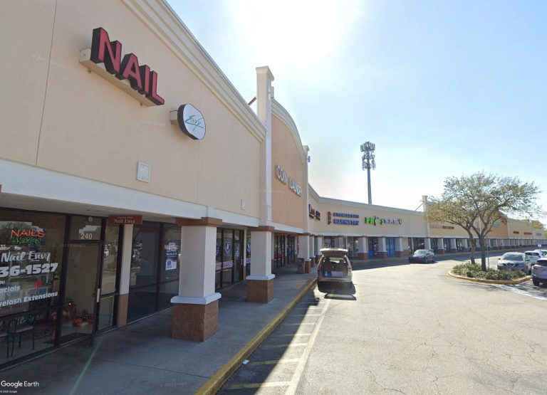 Bay Grill Looks to Be Opening in Largo