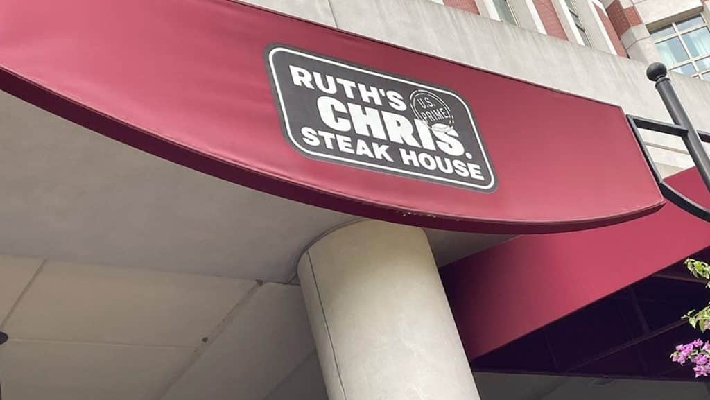 Most romantic restaurants in Atlanta for Valentine's Day.