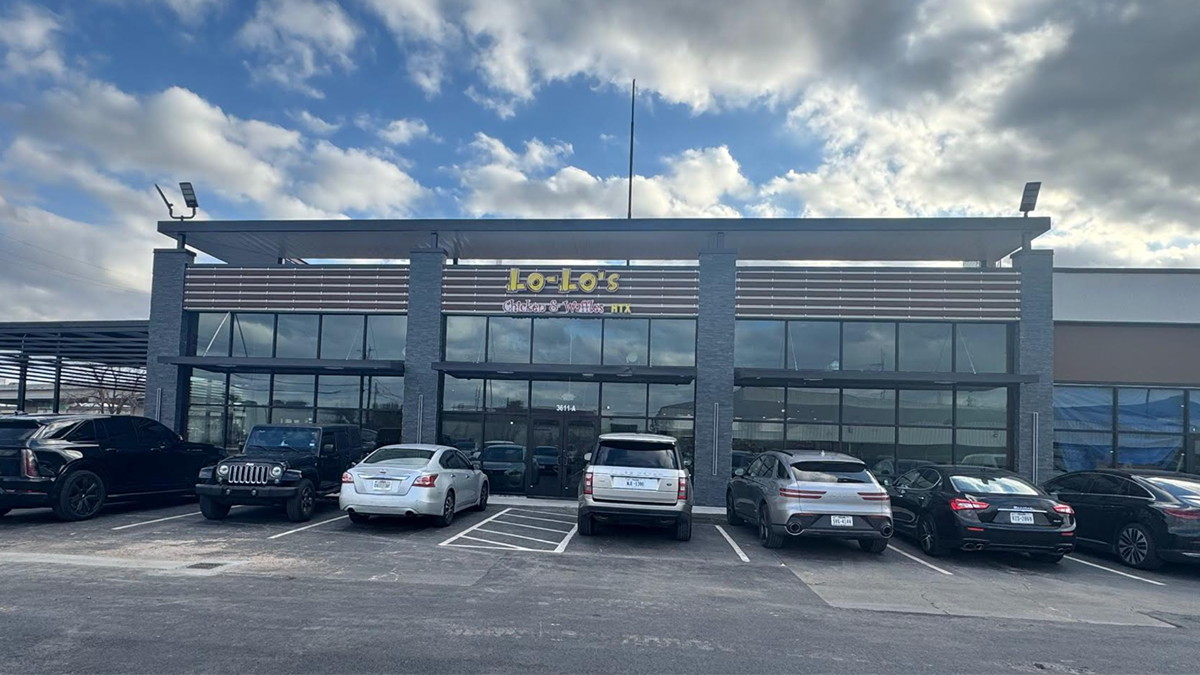 Lo-Lo's Chicken & Waffles to open in Houston.