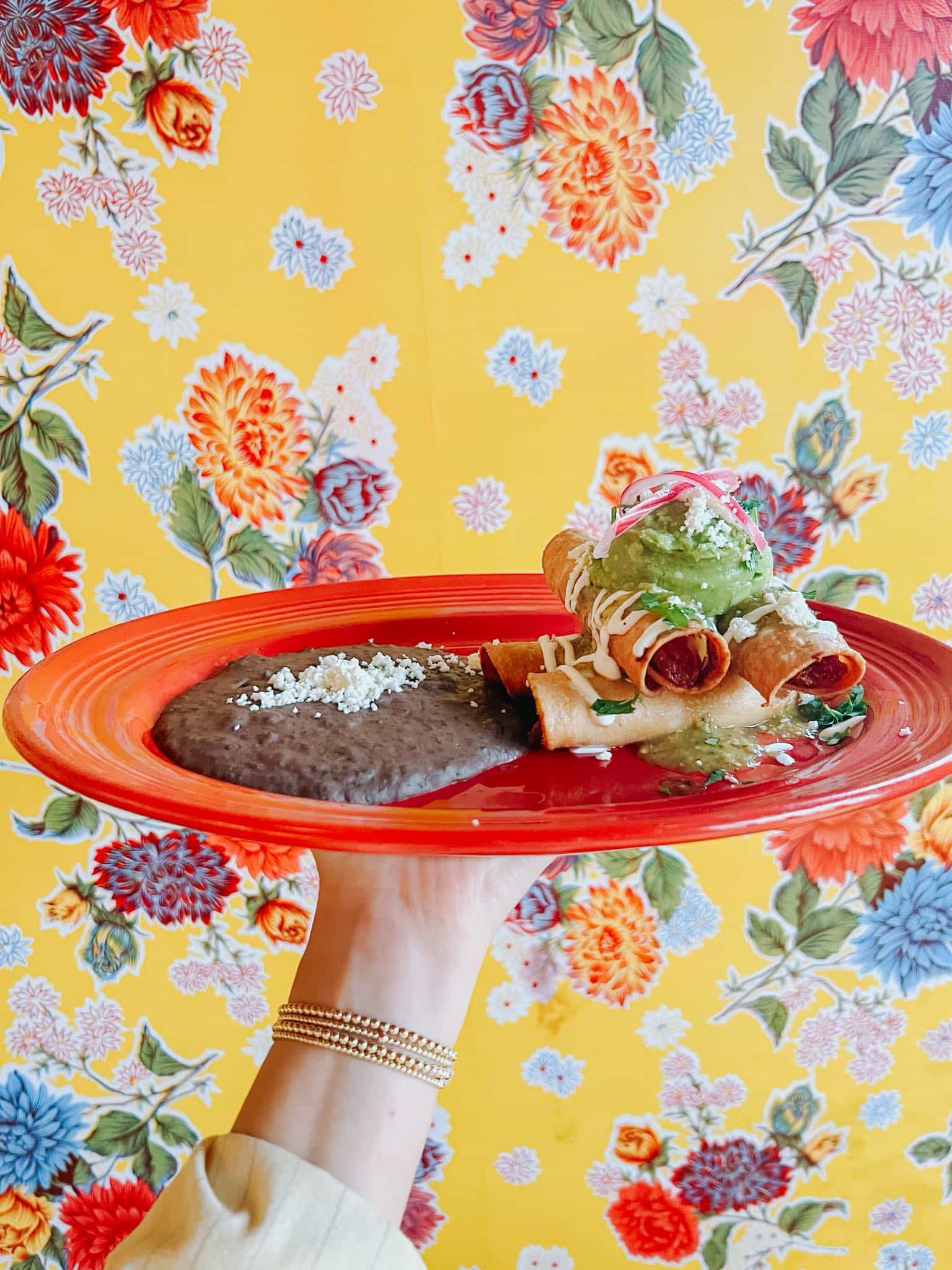 Los Tios on its Way To Opening in Alamo Heights